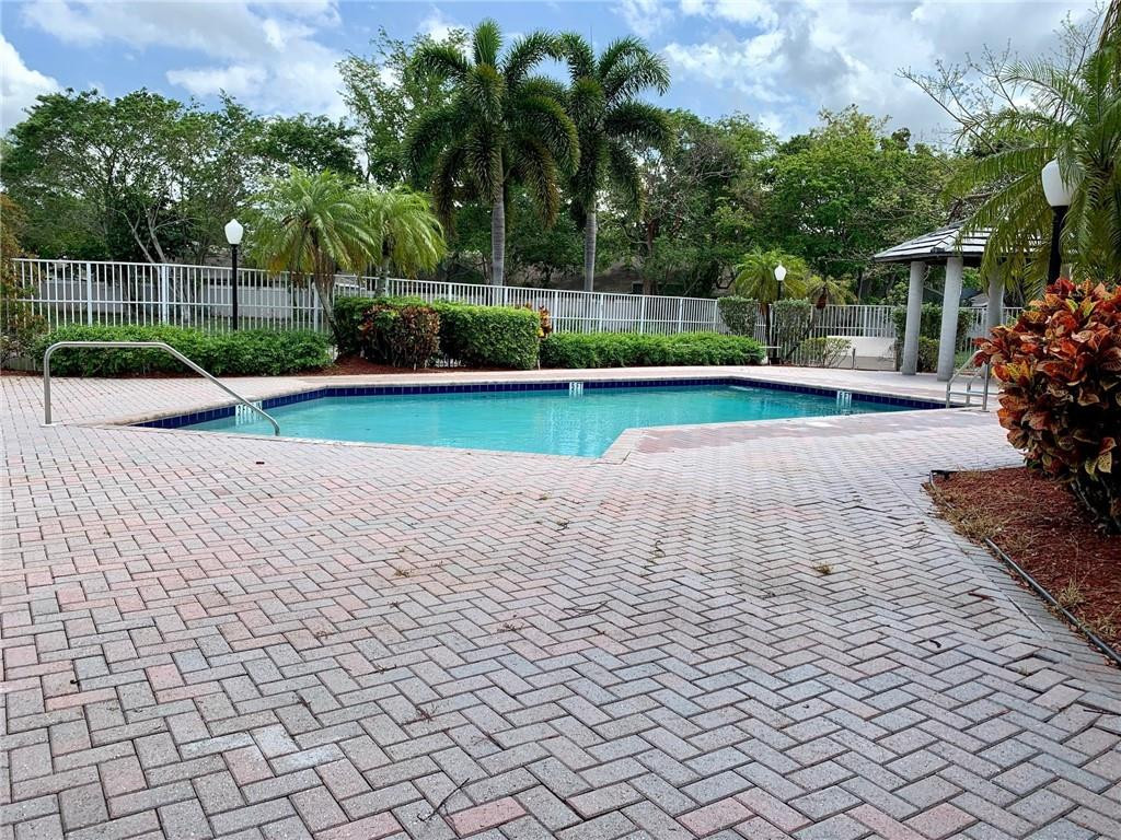8311 Hampton Wood Drive Boca Raton, FL 33433 - Photo 20 of 22 Photo 20