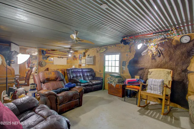 $750,000 | 5377 Southwest 40th Avenue, Jasper, FL 32052