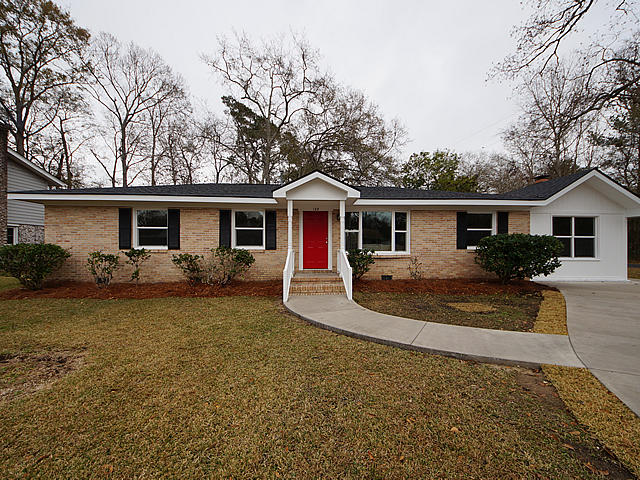 122 Englewood Road Goose Creek, SC 29445 - Photo 1 of 31 01