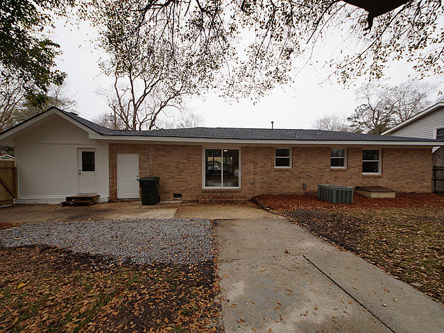 122 Englewood Road Goose Creek, SC 29445 - Photo 28 of 31 27