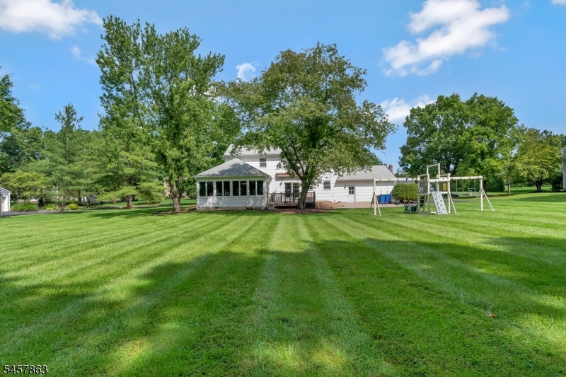 258 Dutch Farm Road Bridgewater, NJ 08807 - Photo 36 of 38 Gallery Image 36