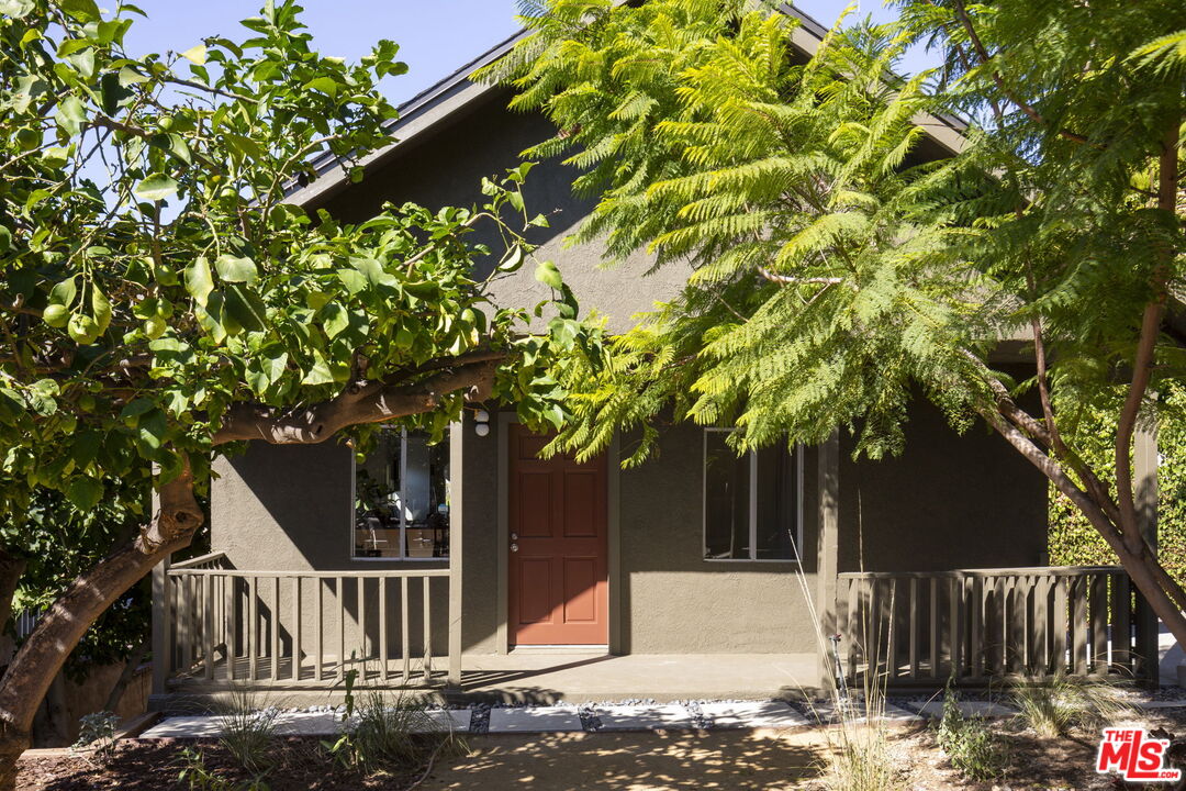 2010 Isabel Street Los Angeles, CA 90065 - Photo 1 of 34