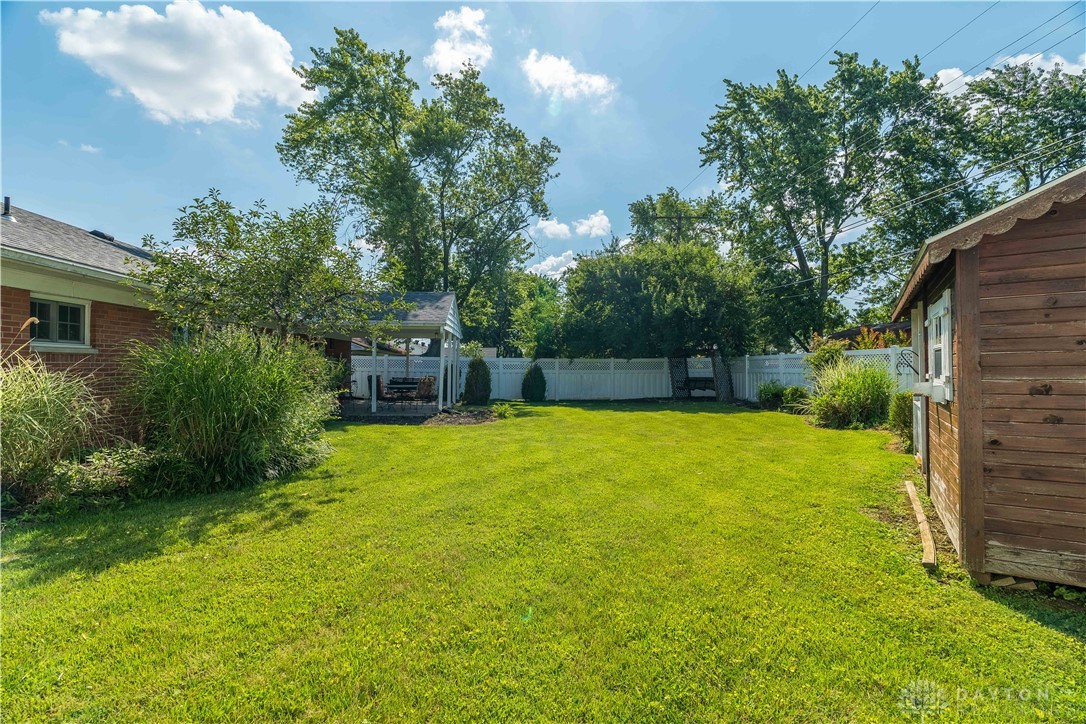 928 East Stroop Road Dayton, OH 45429 - Photo 24 of 27