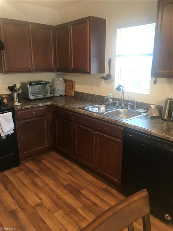 300 Arnold Road Lexington, NC 27295 - Photo 5 of 10 Gallery Image 5