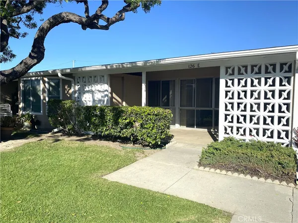 $255,000 | 1520 Pelham Road, Seal Beach, CA 90740
