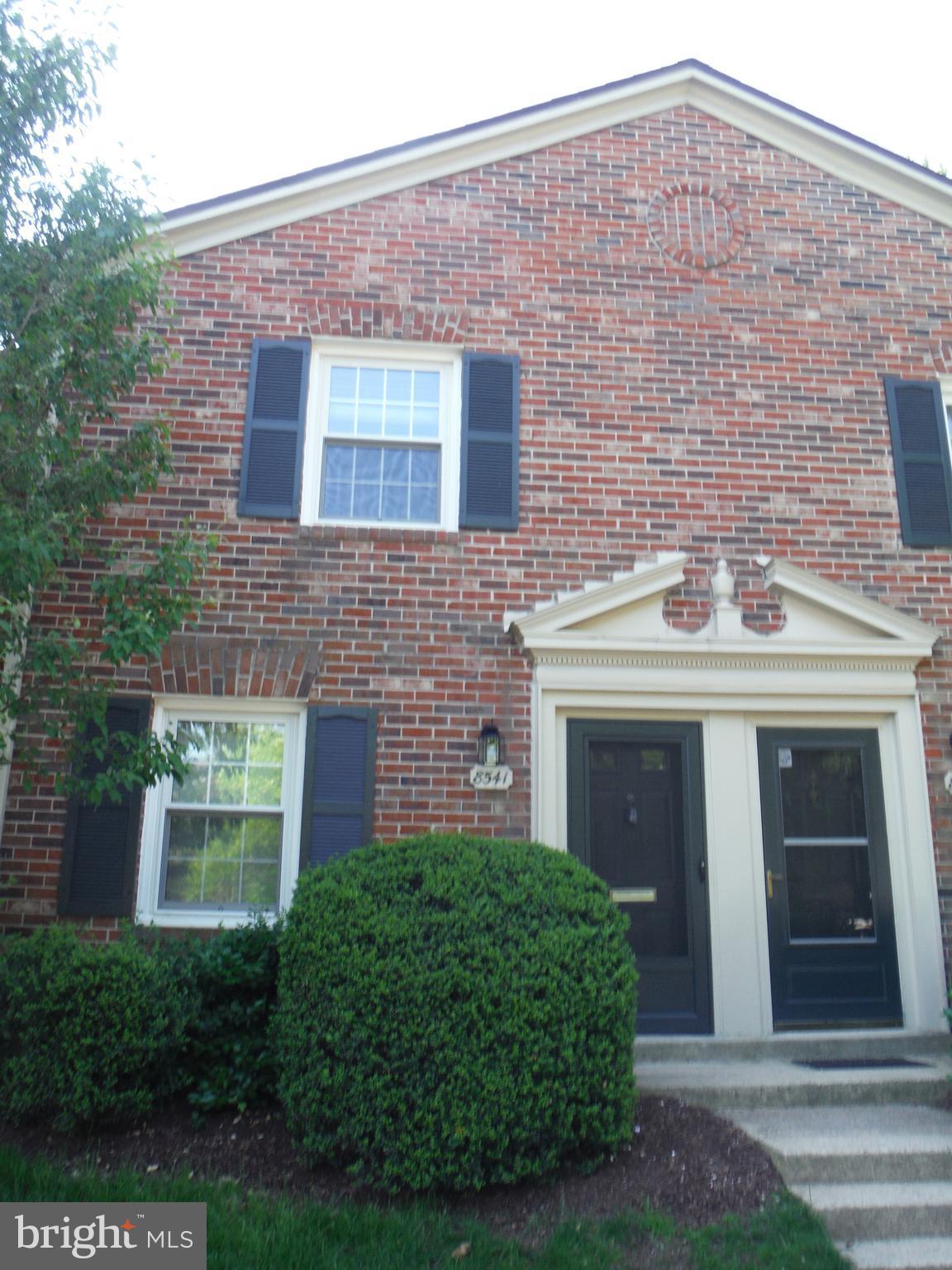 8541 Barrington Court, Unit 917 Springfield, VA 22152 - Photo 2 of 26 Brick Front