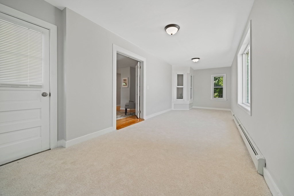 4 Mckinley Road Worcester, MA 01605 - Photo 25 of 42 Gallery Image 25