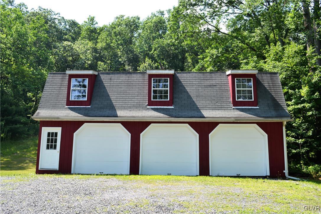 5069 Vera Cruz Road Center Valley, PA 18034 - Photo 8 of 42 Gallery Image 8