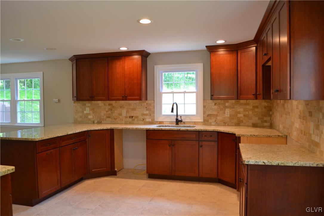 5069 Vera Cruz Road Center Valley, PA 18034 - Photo 10 of 42 Gallery Image 10