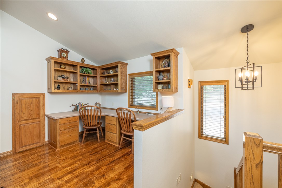 20401 Slate Gap Road East Garfield, AR 72732 - Photo 23 of 60 Gallery Image 23