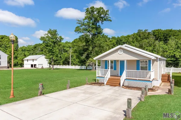 $189,900 | 26293 Riverscape Drive, Springfield, LA 70462