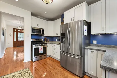 $300,000 | 2003 Delaware Avenue, Pittsburgh, PA 15218