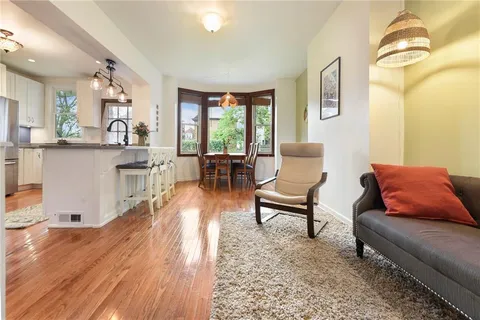 $300,000 | 2003 Delaware Avenue, Pittsburgh, PA 15218