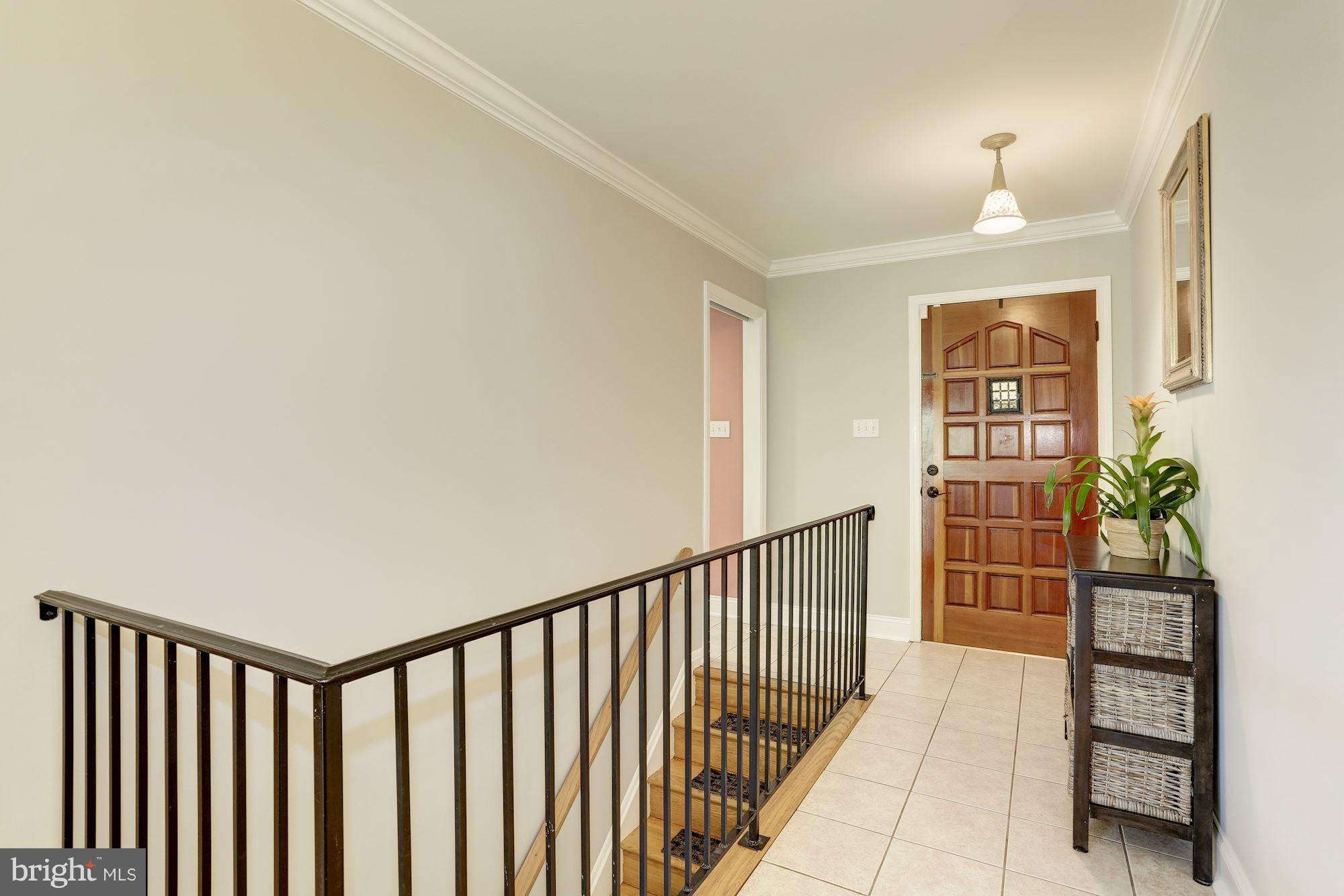 6433 Lochridge Road Columbia, MD 21044 - Photo 11 of 30 Interior (General)