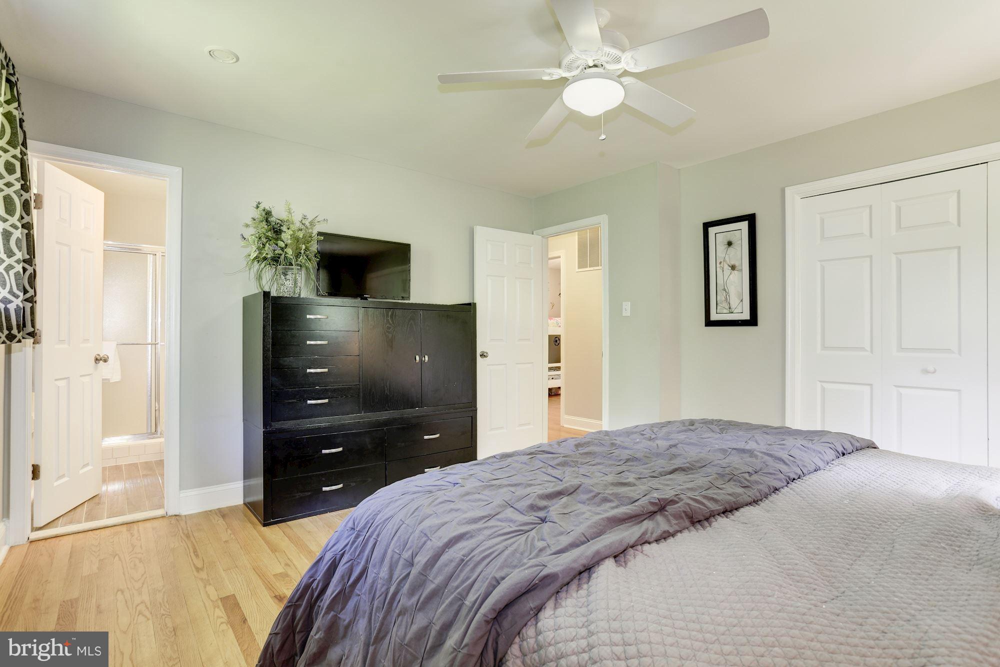 6433 Lochridge Road Columbia, MD 21044 - Photo 14 of 30 Bedroom (Master)
