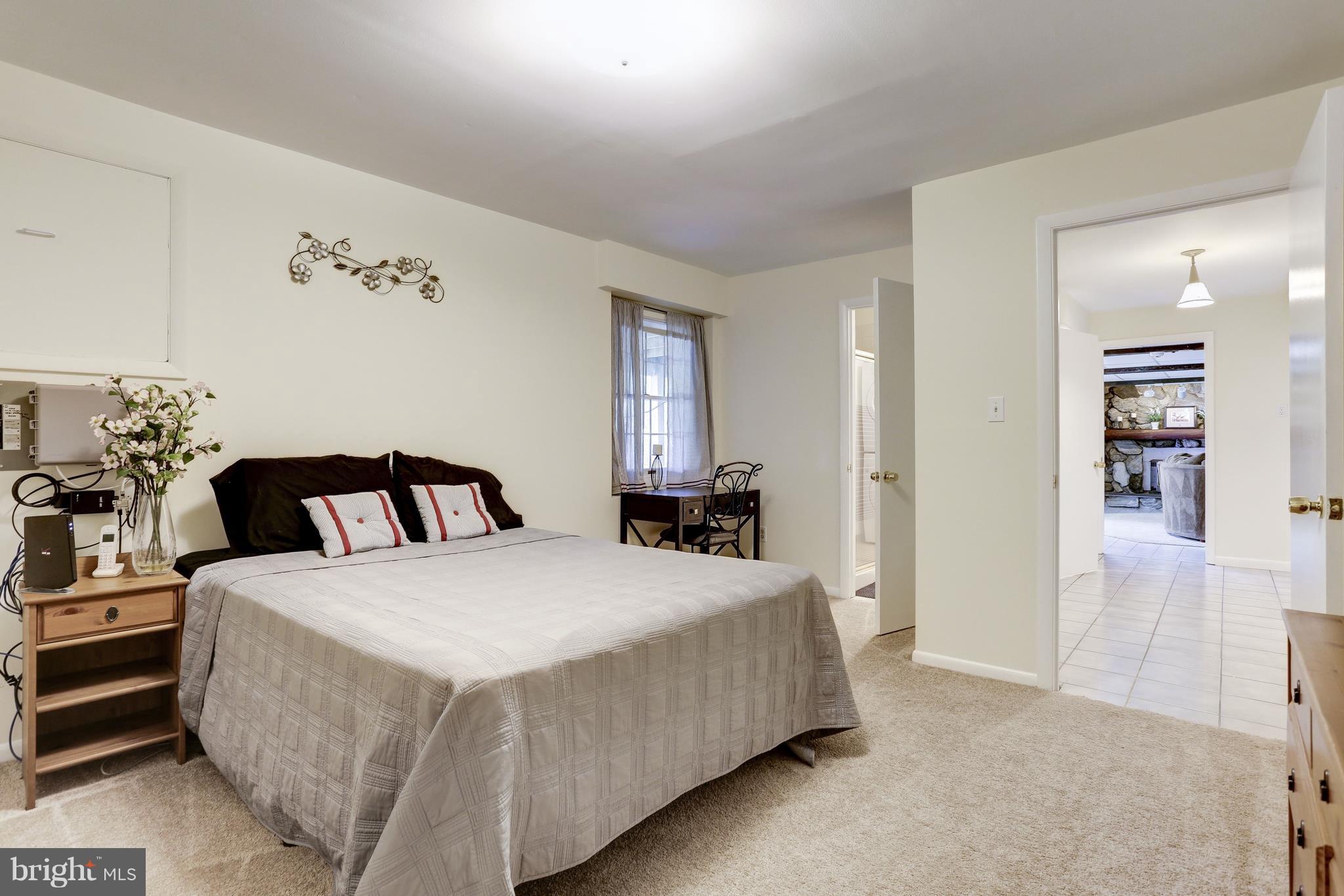 6433 Lochridge Road Columbia, MD 21044 - Photo 23 of 30 Bedroom