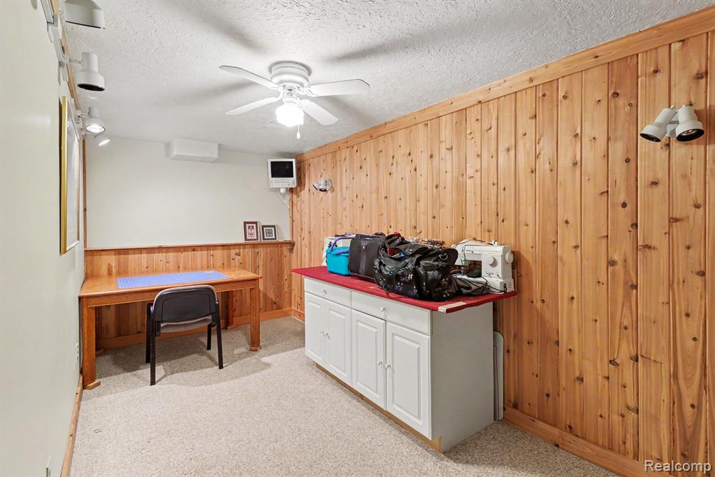 6300 North Raddatz Road Fowlerville, MI 48836 - Photo 31 of 42 Gallery Image 31