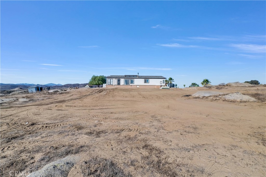 21720 Yucca Road Perris, CA 92570 - Photo 25 of 58 a view of ocean beach and city