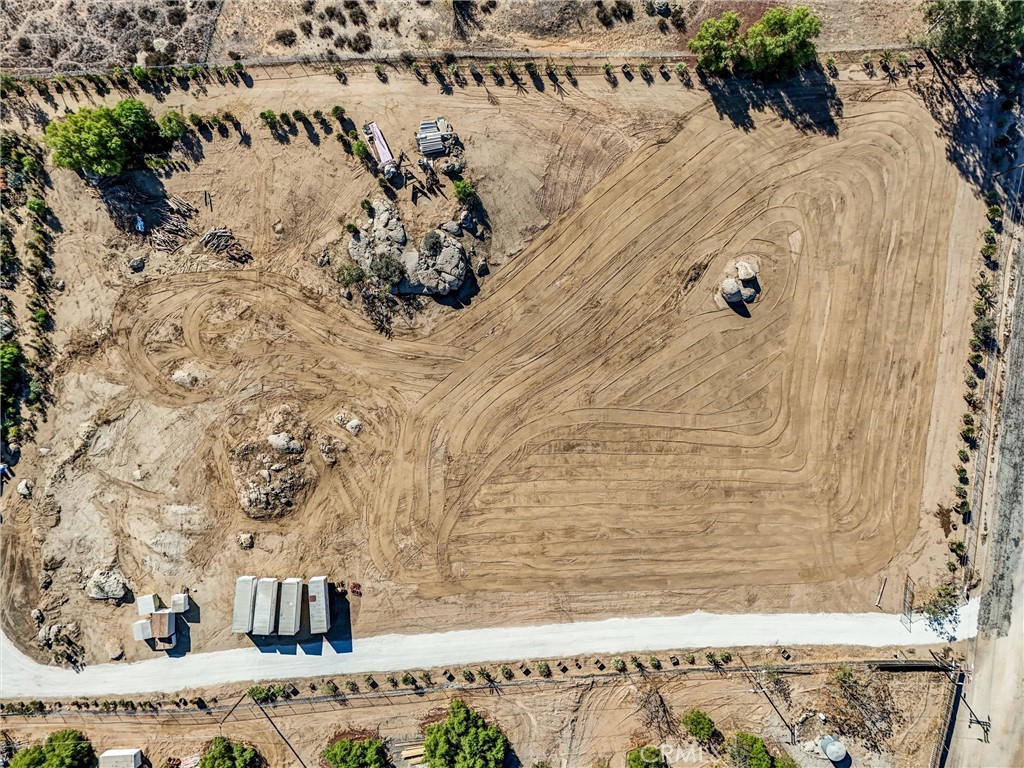 21720 Yucca Road Perris, CA 92570 - Photo 44 of 58