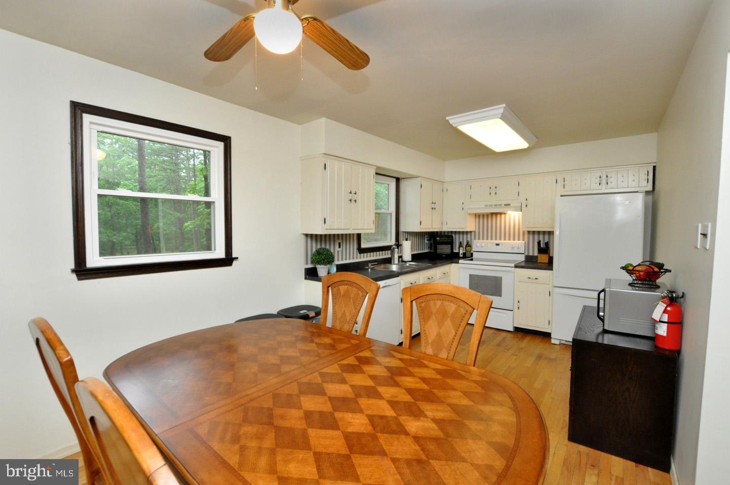 18 Mill Chase Road Southampton, NJ 08088 - Photo 8 of 35