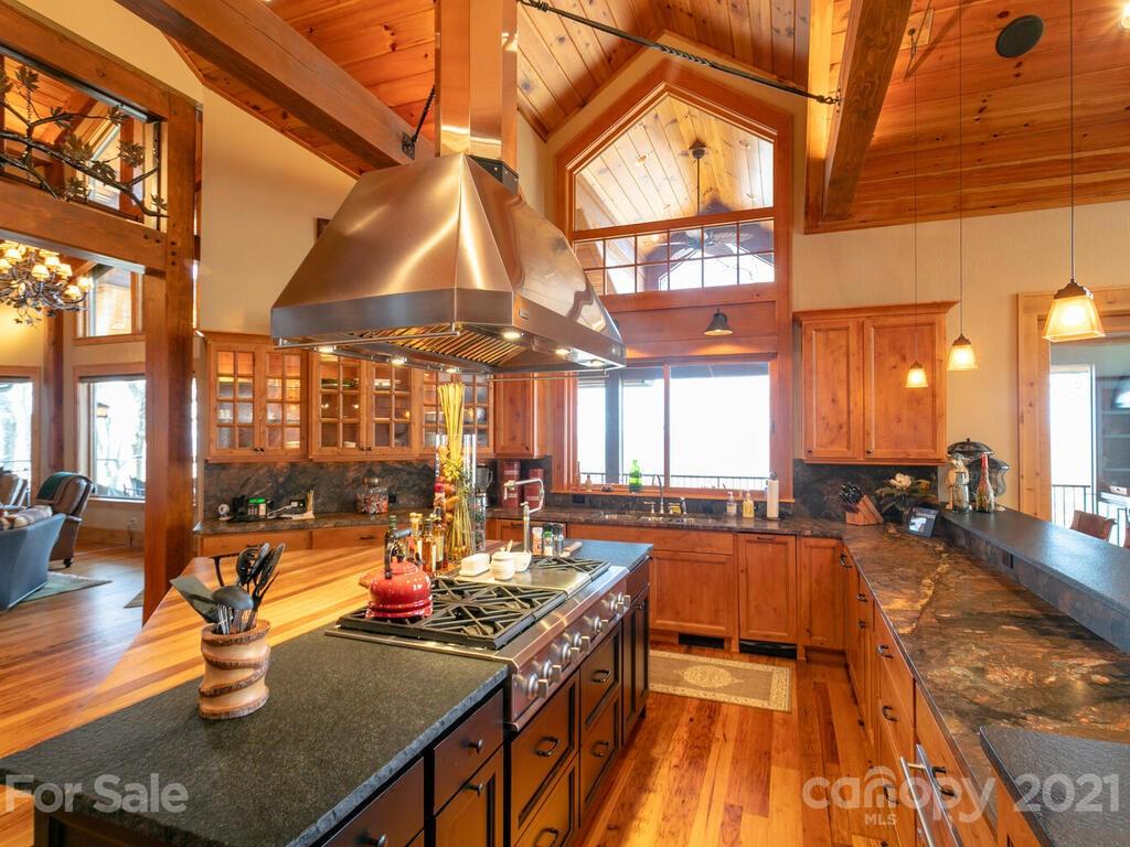 96 Wormy Chestnut Road Burnsville, NC 28714 - Photo 12 of 44 Gallery Image 12