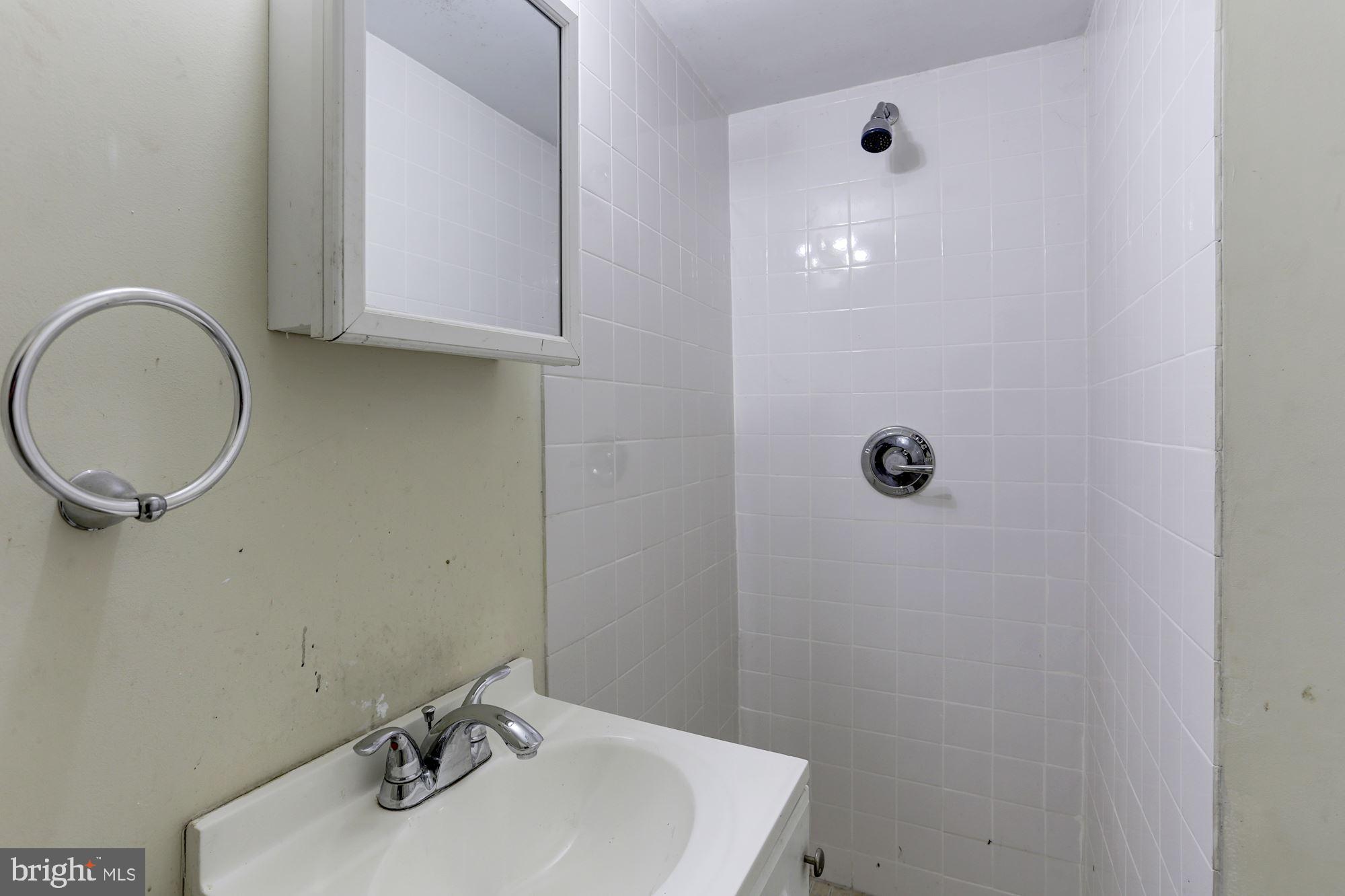 653 Raleigh Place Southeast Washington, DC 20032 - Photo 20 of 21 Gallery Image 20