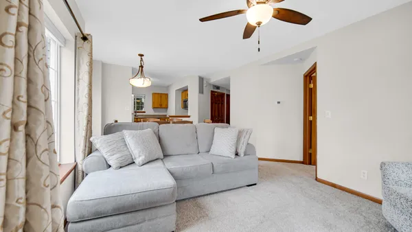 $210,000 | 3001 Columbine Circle, Unit F, Valparaiso, IN 46383