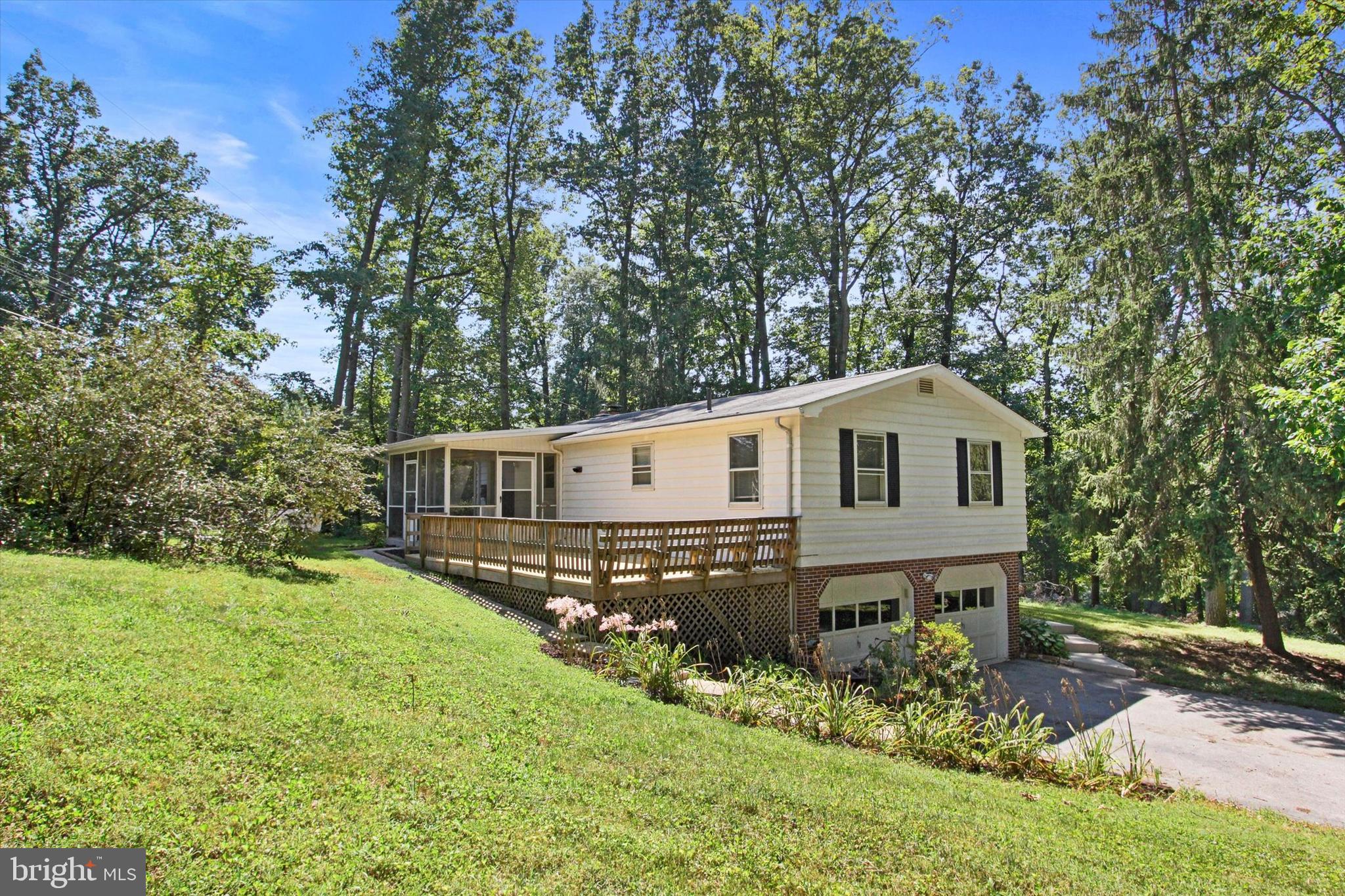 1533 Marburg Road Spring Grove, PA 17362 - Photo 26 of 28