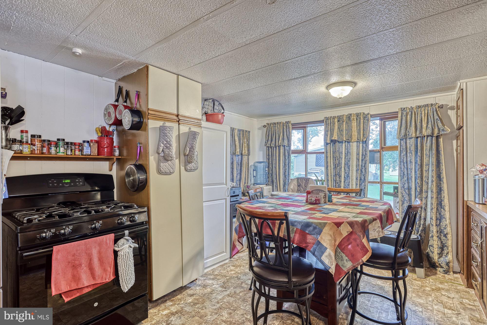 4550 Bull Road Dover, PA 17315 - Photo 11 of 16