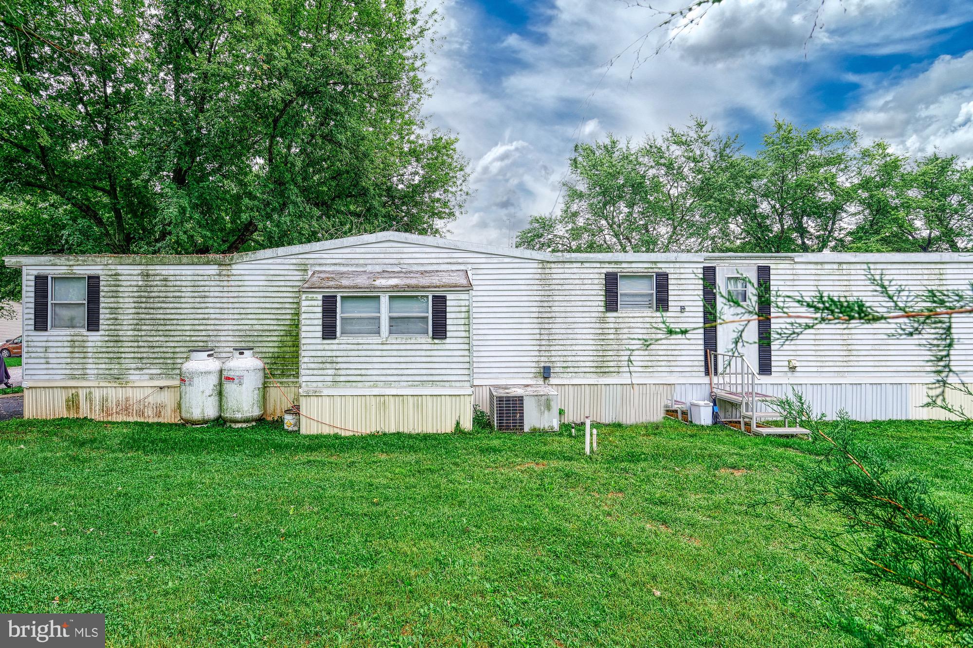 4550 Bull Road Dover, PA 17315 - Photo 5 of 16