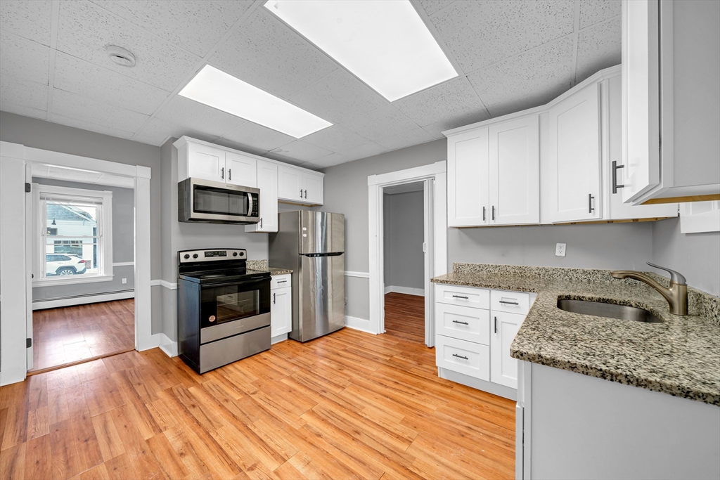 94 Main Street North Andover, MA 01845 - Photo 20 of 30