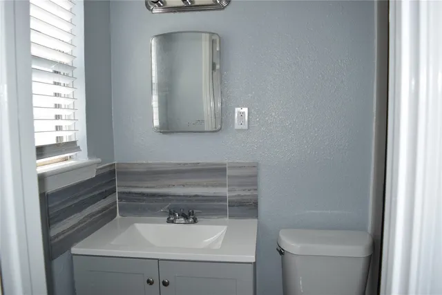 $550,000 | 904 Beverly Avenue, Pasadena, TX 77506