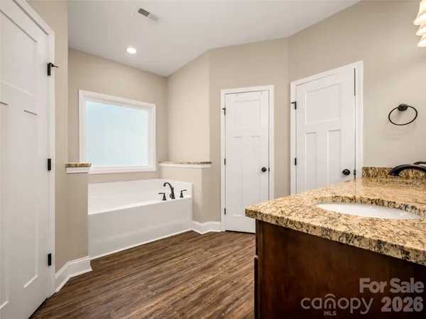 $1,125,000 | 666 Never Blue Road, Flat Rock, NC 28731