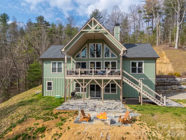 $1,125,000 | 666 Never Blue Road, Flat Rock, NC 28731