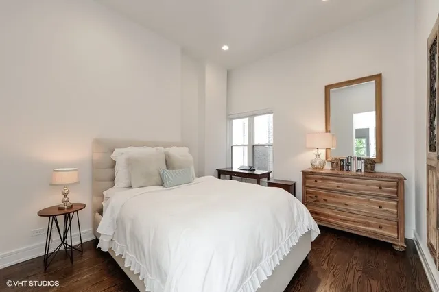 $1,595,000 | 1439 North Dearborn Street, Unit 2, Chicago, IL 60610