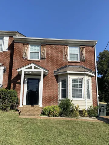 $1,900 | 911 Hammack Drive, Nashville, TN 37214