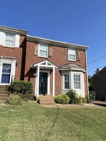 $1,900 | 911 Hammack Drive, Nashville, TN 37214