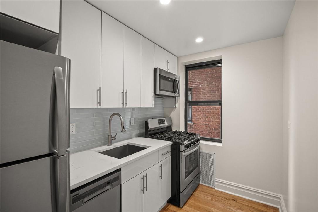 Undisclosed Address Queens, NY 11374 - Photo 4 of 8
