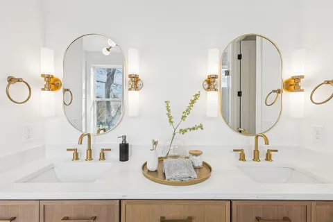 $649,900 | 3012 Batavia Street, Nashville, TN 37209