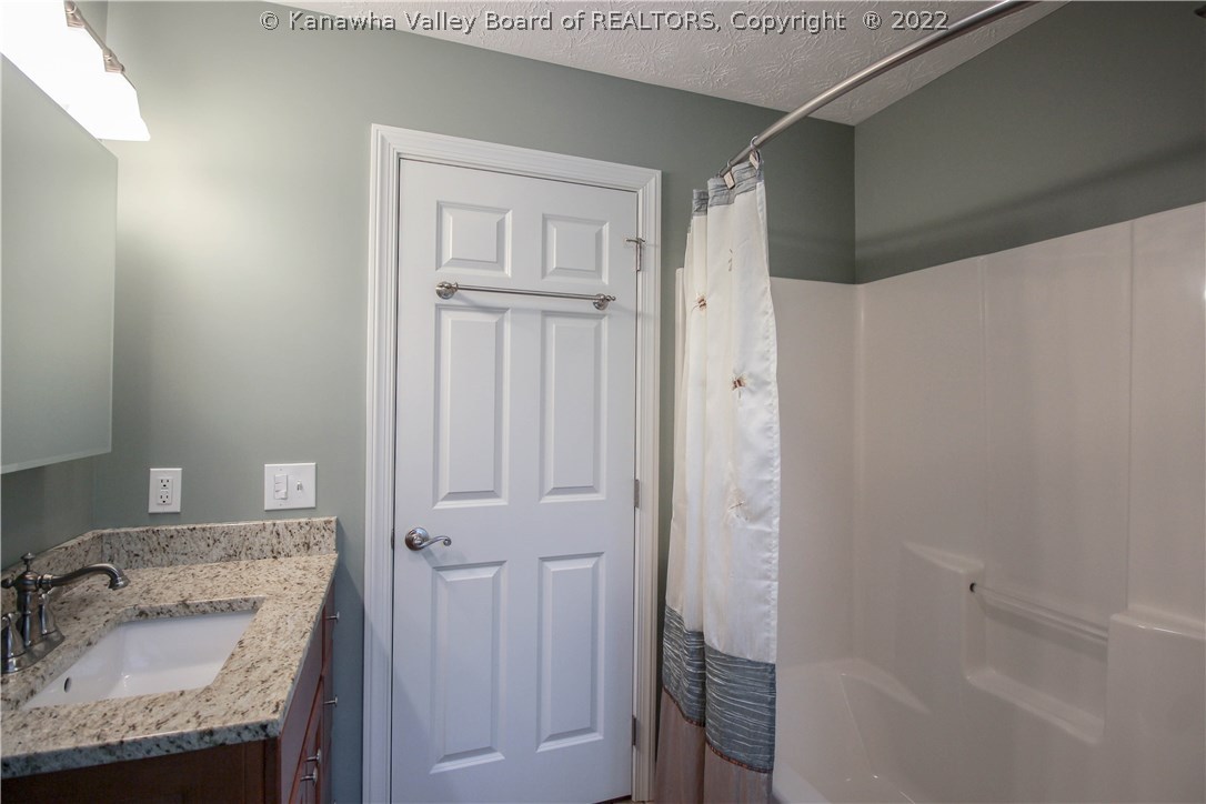 253 Killarney Road Winfield, WV 25213 - Photo 20 of 30 Gallery Image 20