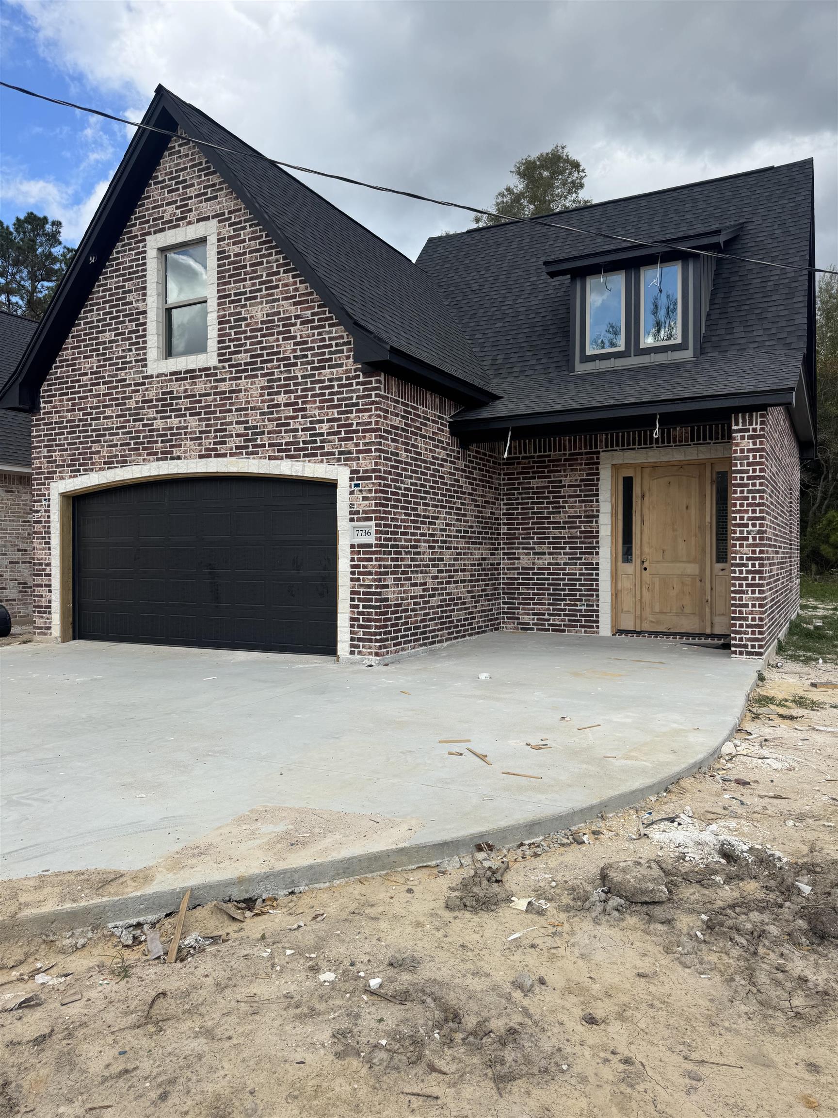 7736 Tram Road Beaumont, TX 77713 - Photo 2 of 23