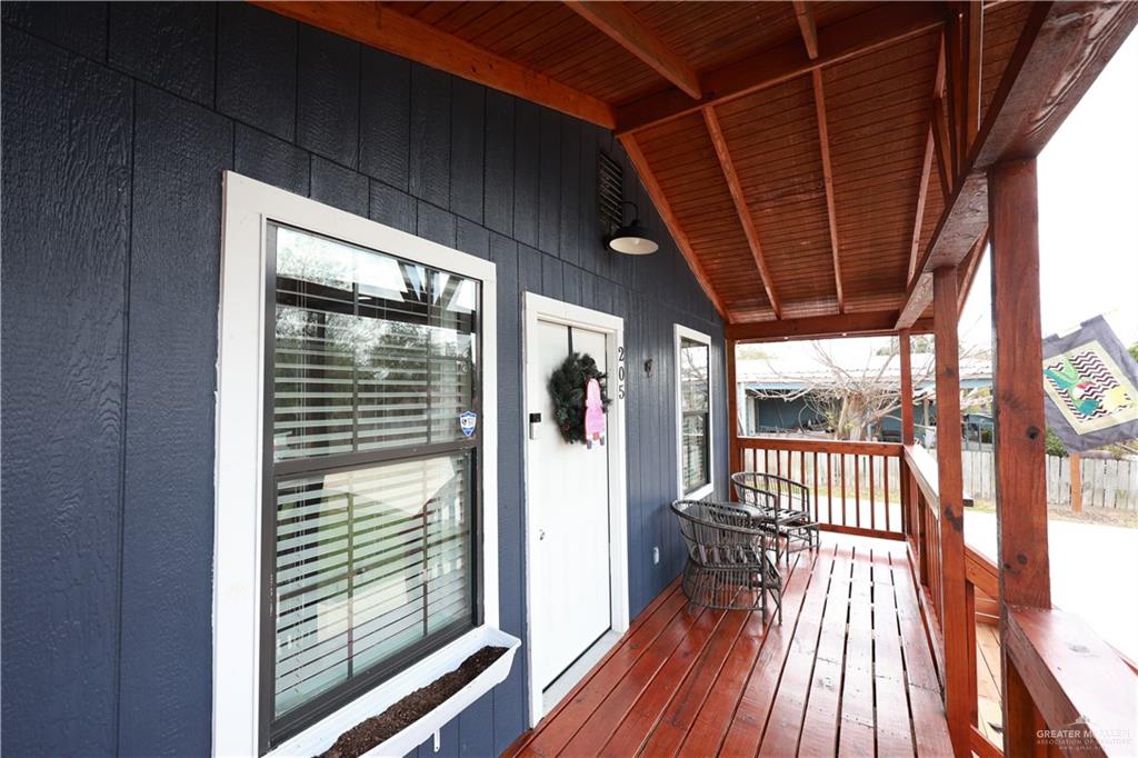 205 Guerra Avenue Weslaco, TX 78596 - Photo 3 of 13