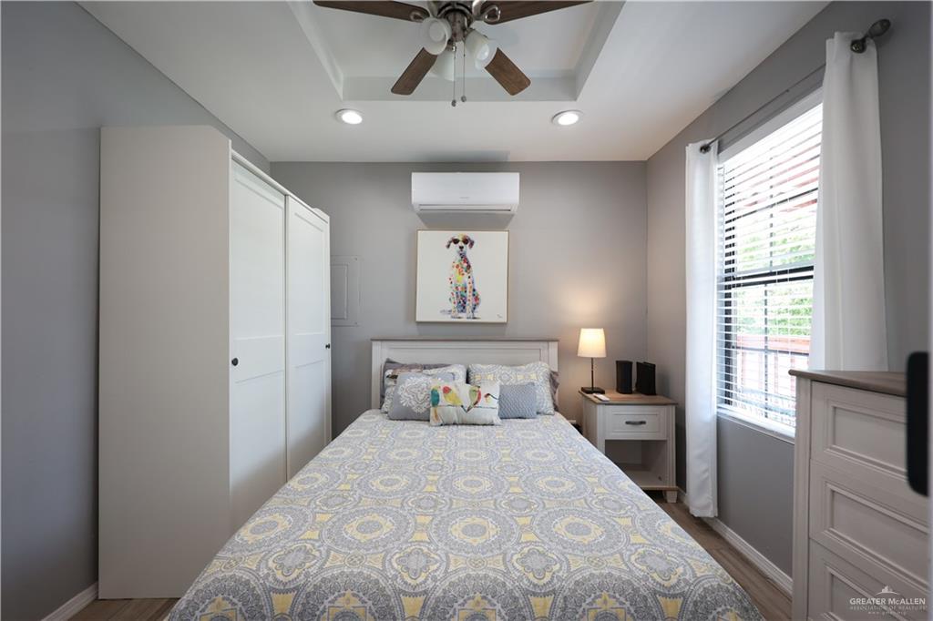205 Guerra Avenue Weslaco, TX 78596 - Photo 6 of 13