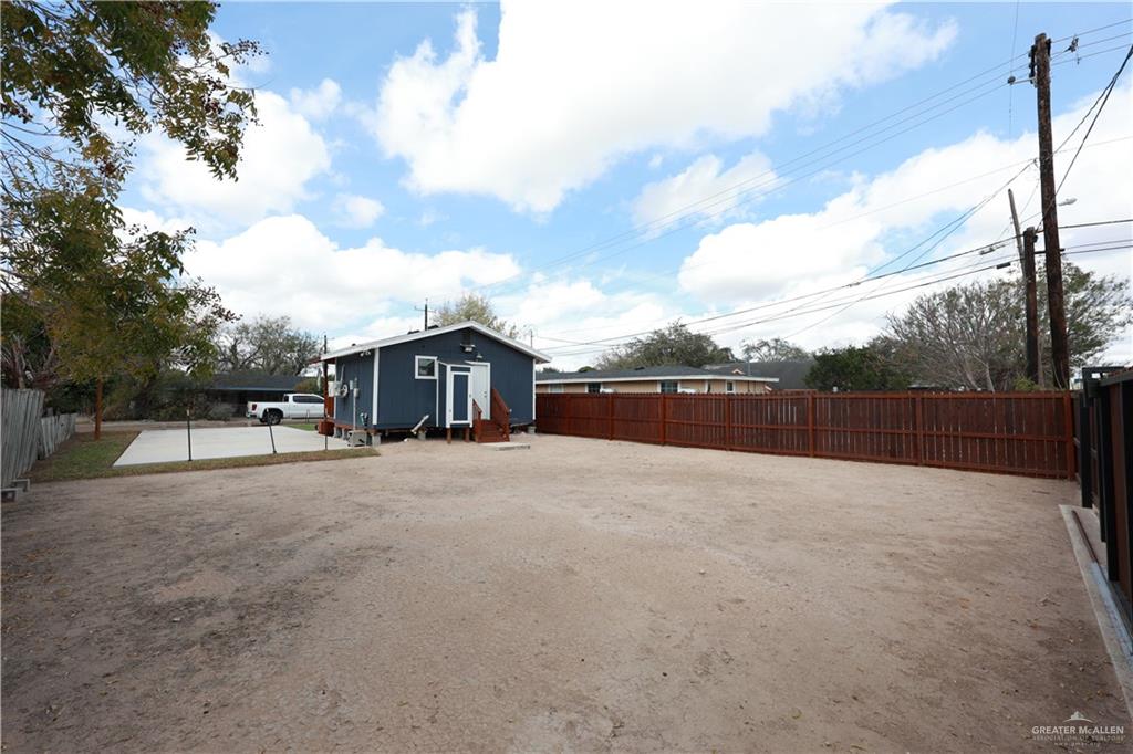205 Guerra Avenue Weslaco, TX 78596 - Photo 10 of 13