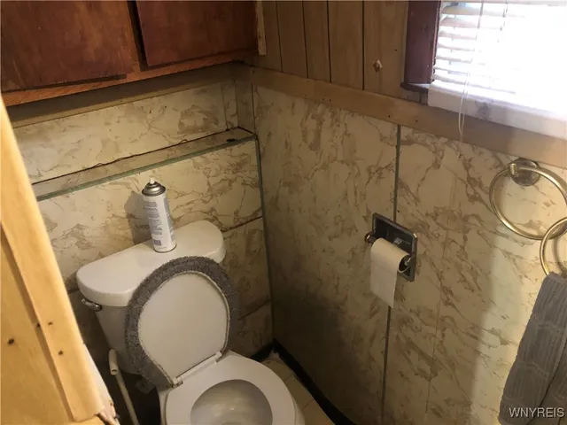 $89,900 | 129 12th Street, Niagara Falls, NY 14303