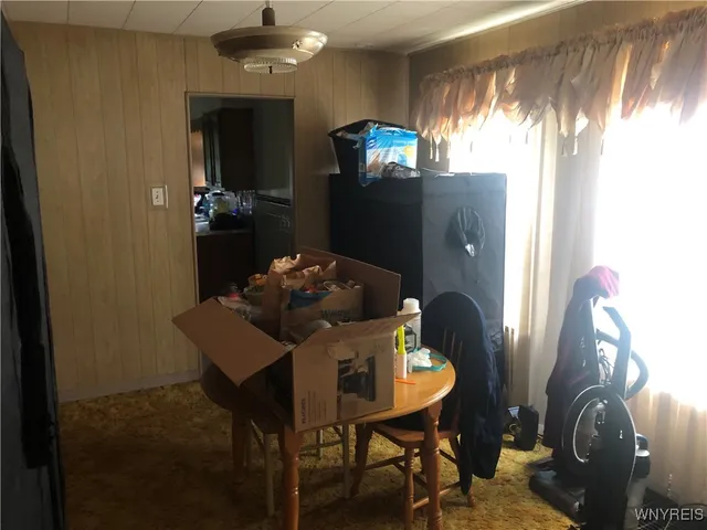 $89,900 | 129 12th Street, Niagara Falls, NY 14303