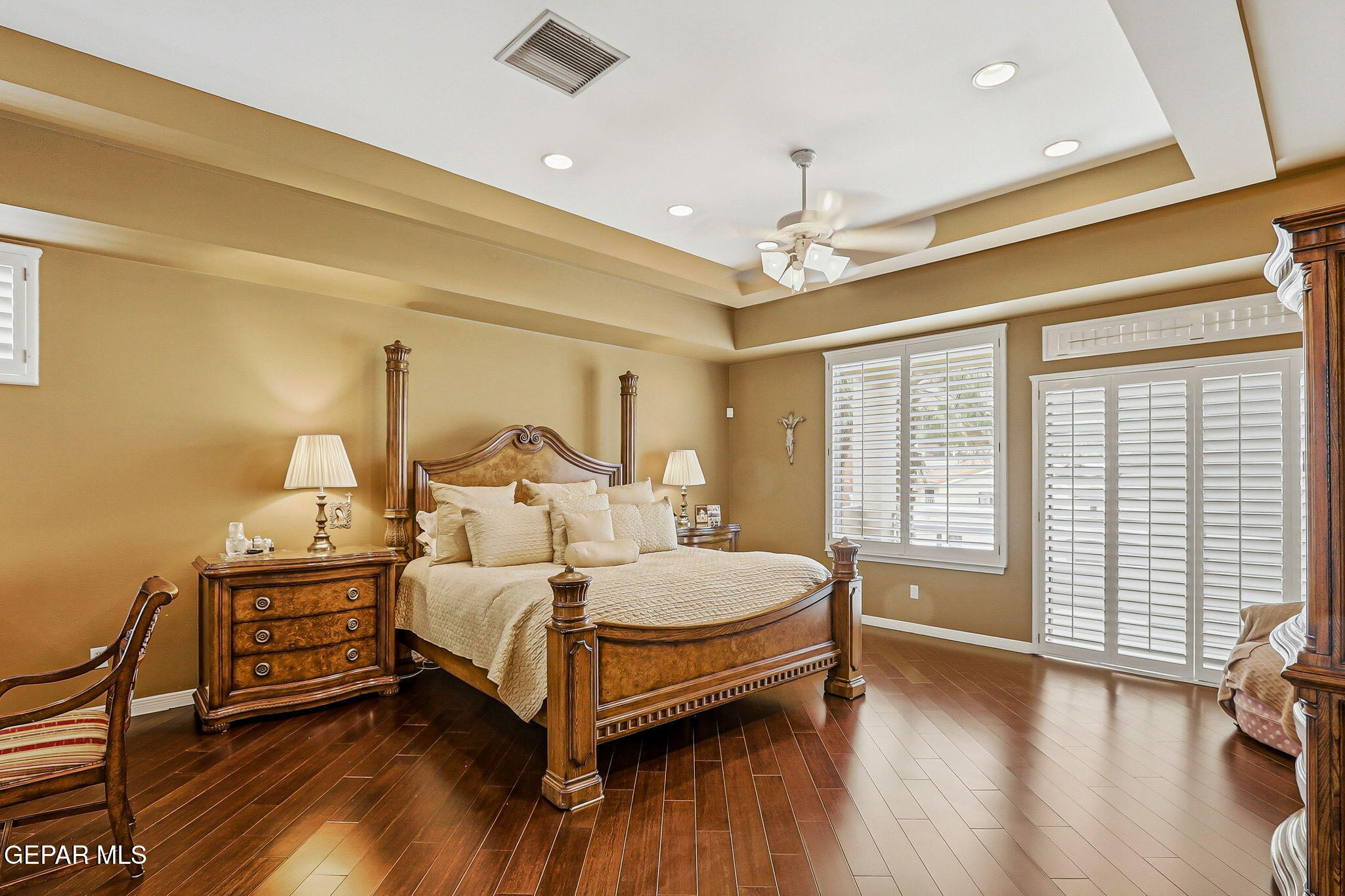 5806 Diamond Point Circle El Paso, TX 79912 - Photo 32 of 61 a bed room with a bed and a chair
