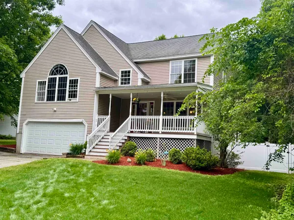 $642,000 | 20 Lamprey Village Drive, Epping, NH 03042