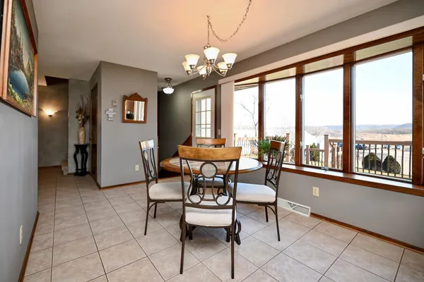 $549,000 | 1115 Rustic Lane, Wabasha, MN 55981