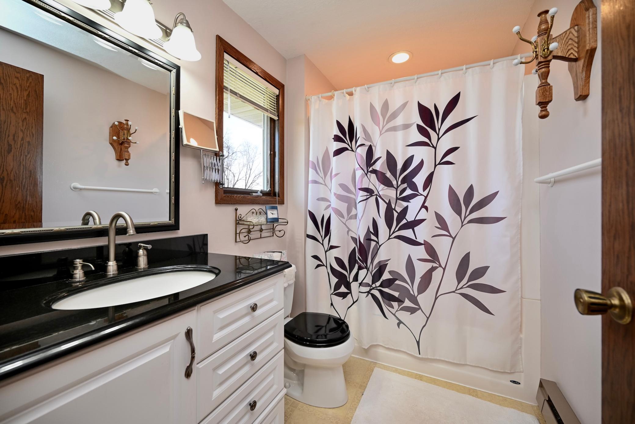 1115 Rustic Lane Wabasha, MN 55981 - Photo 19 of 41